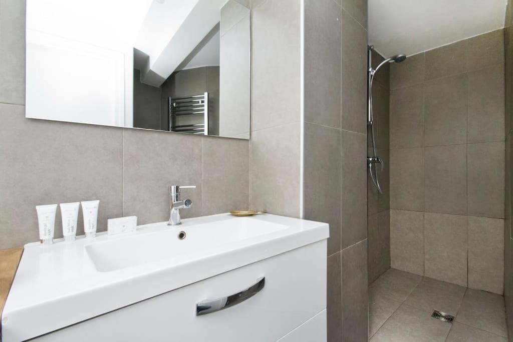 Апартаменты Paris 3° Center - Le Marais Экстерьер фото